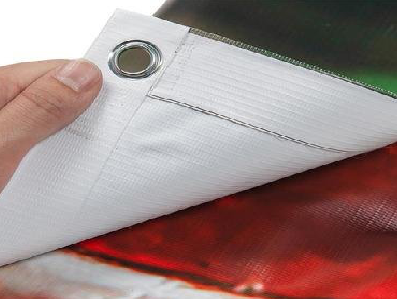 兰坪喷绘和刀刮布的工艺区别。